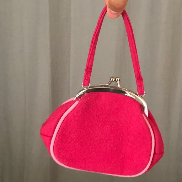 cute mini/micro bag w/ kiss closure - Picture 2 of 4